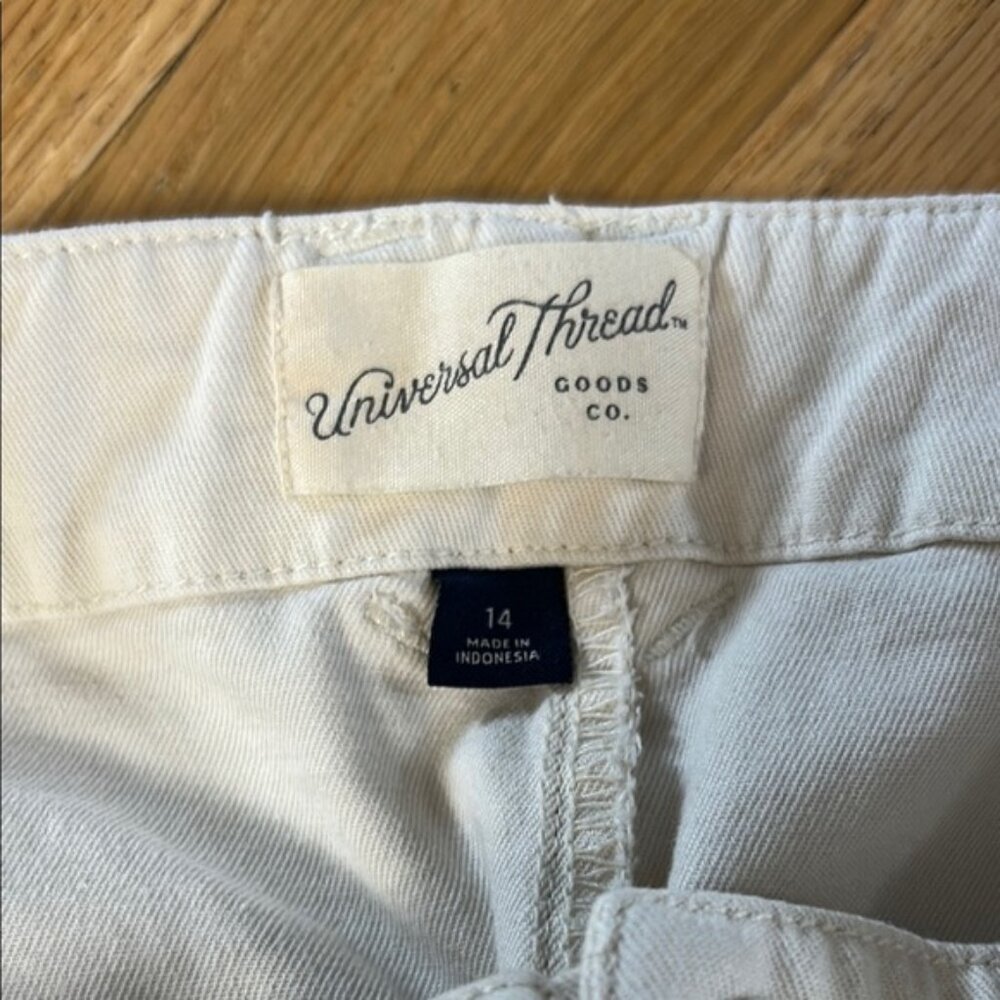 Universal Thread Light Cargo Pants - Picture 2 of 3